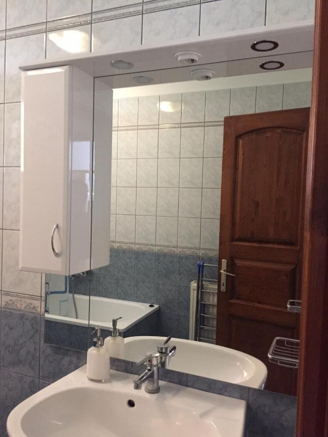 Apartments Yowan Хевіз Екстер'єр фото