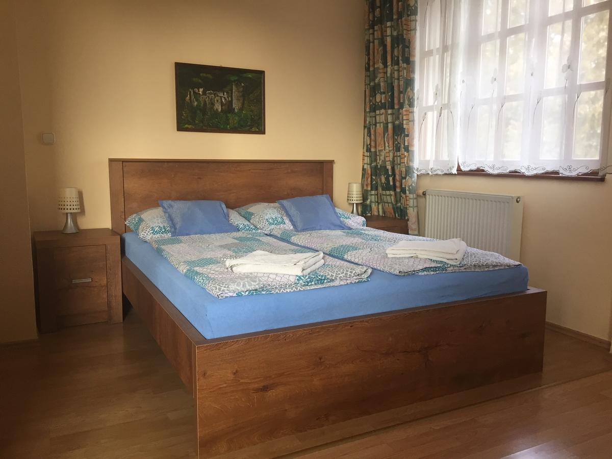 Apartments Yowan Хевіз Екстер'єр фото